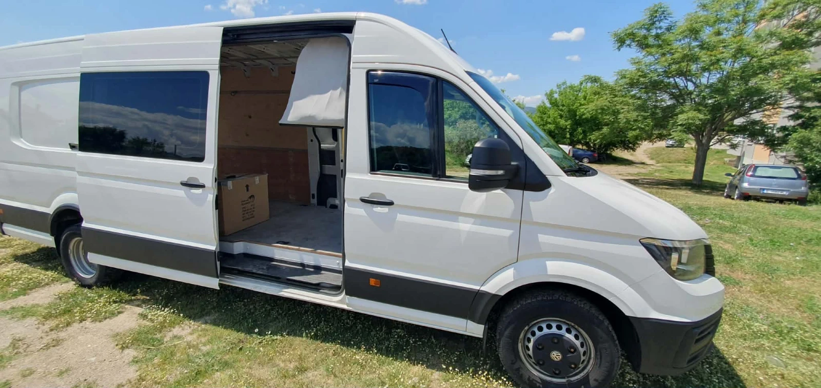 VW Crafter, снимка 16 - Бусове и автобуси - 54714338