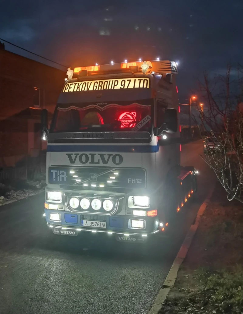 Volvo Fh 12, снимка 1 - Камиони - 48634310