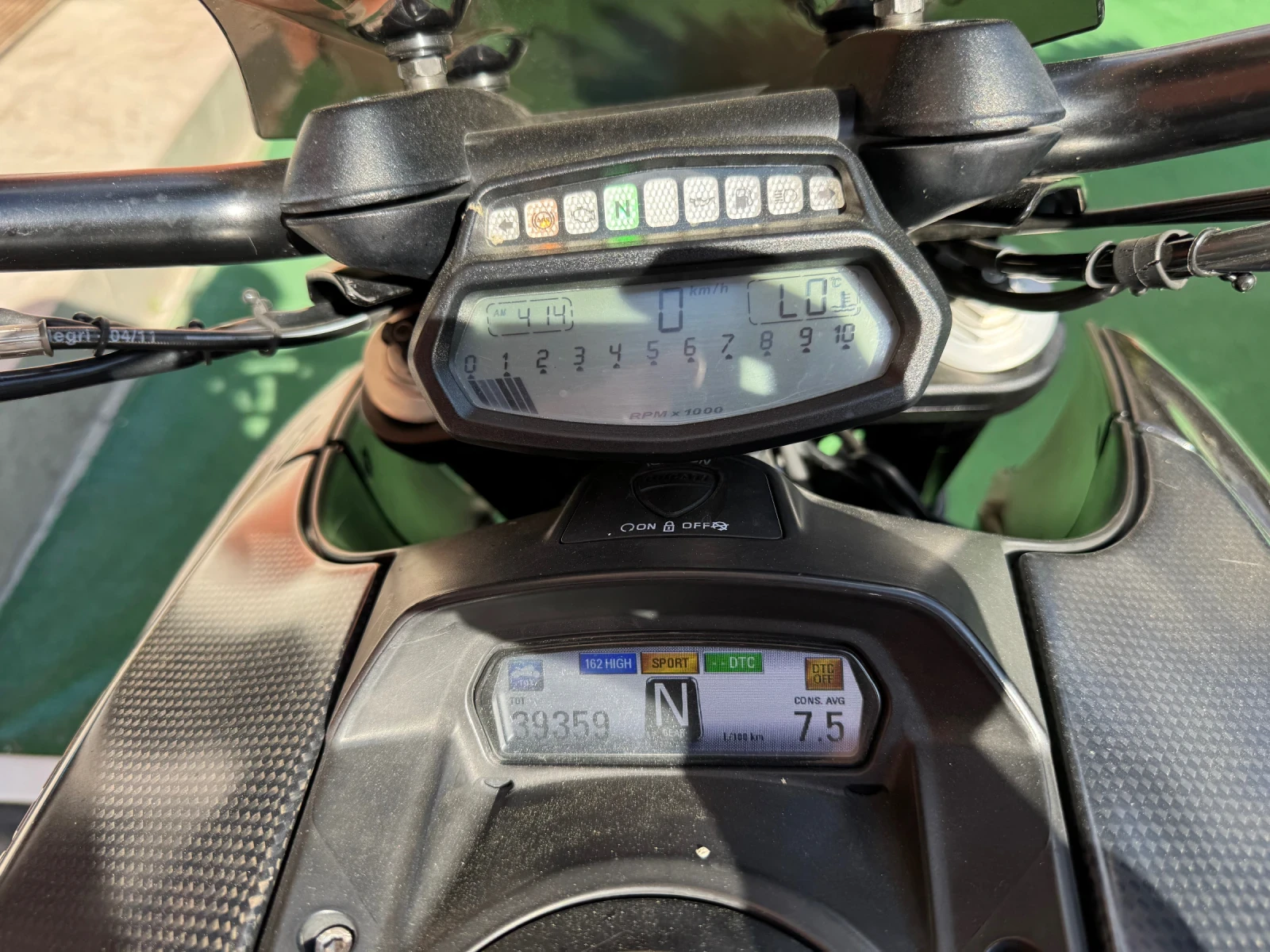 Ducati Diavel Carbon edition , снимка 2 - Мотоциклети и мототехника - 54621387