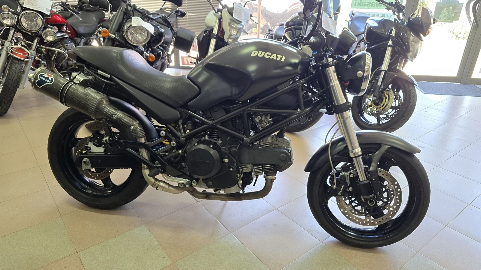 Ducati Monster 695 i Tuning ! Лизинг !, снимка 4 - Мотоциклети и мототехника - 54866111