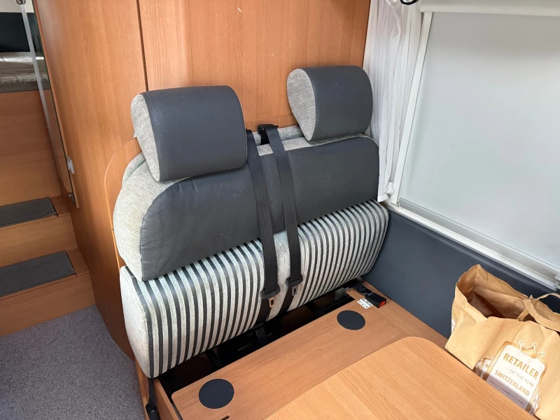 Кемпер Renault Knaus SunTraveller, снимка 11 - Каравани и кемпери - 53322371