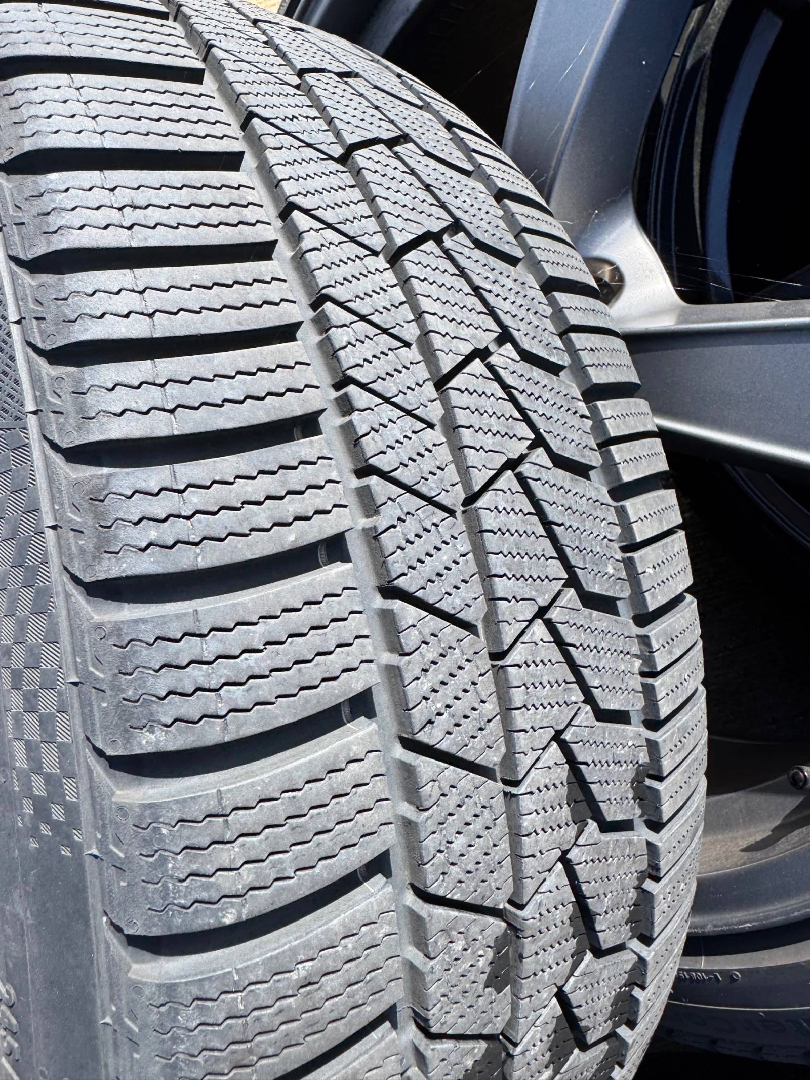    245/35R21  Audi A8 | Mobile.bg   4