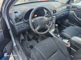 Toyota Avensis 1.8, снимка 1