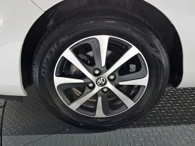 Toyota Prius 1.5E, снимка 5