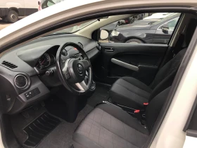 Mazda 2 1.3, снимка 7