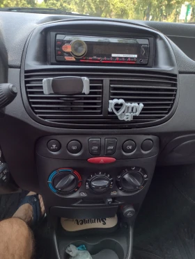 Обява за продажба на Fiat Punto ~2 700 лв. - изображение 6