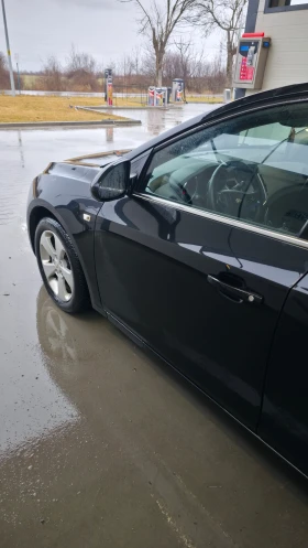 Chevrolet Cruze - 3750 € / 7334.36 лв. - 42165800 3
