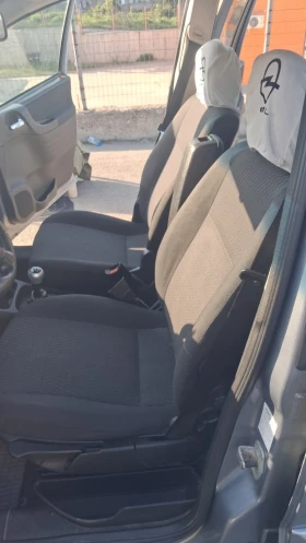 Opel Zafira - 1700 € / 3324.91 лв. - 27590705 8