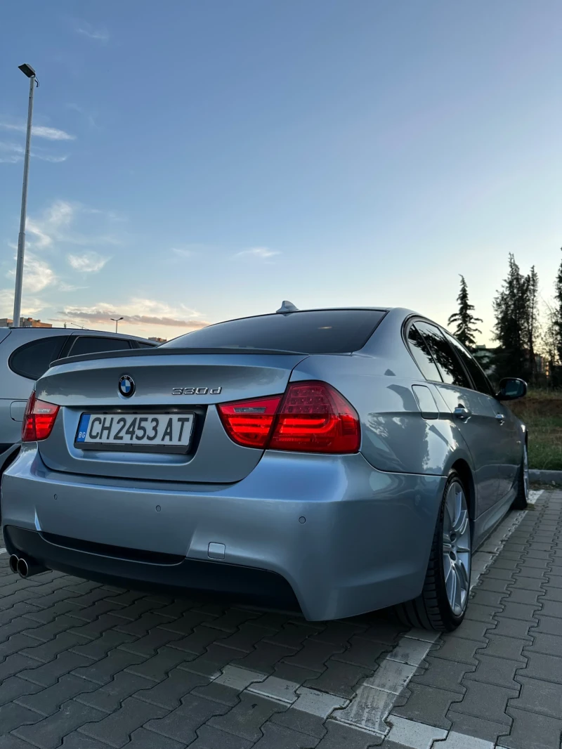 BMW 330, снимка 1 - Автомобили и джипове - 48355885