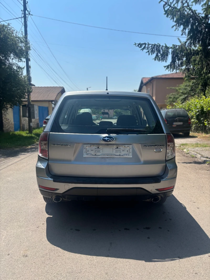 Subaru Forester Subaru Forester 2.0D 4x4 | 147 к.с. | 2011, снимка 5 - Автомобили и джипове - 52800034