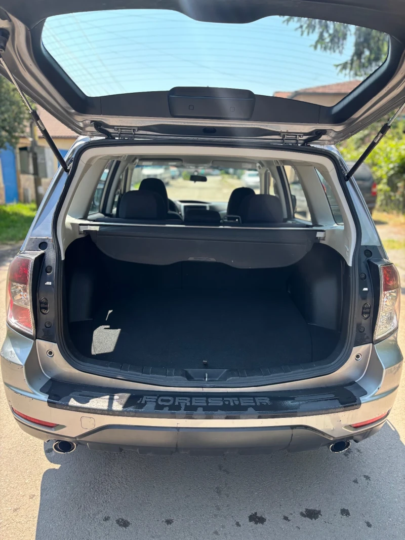 Subaru Forester Subaru Forester 2.0D 4x4 | 147 к.с. | 2011, снимка 6 - Автомобили и джипове - 52800034
