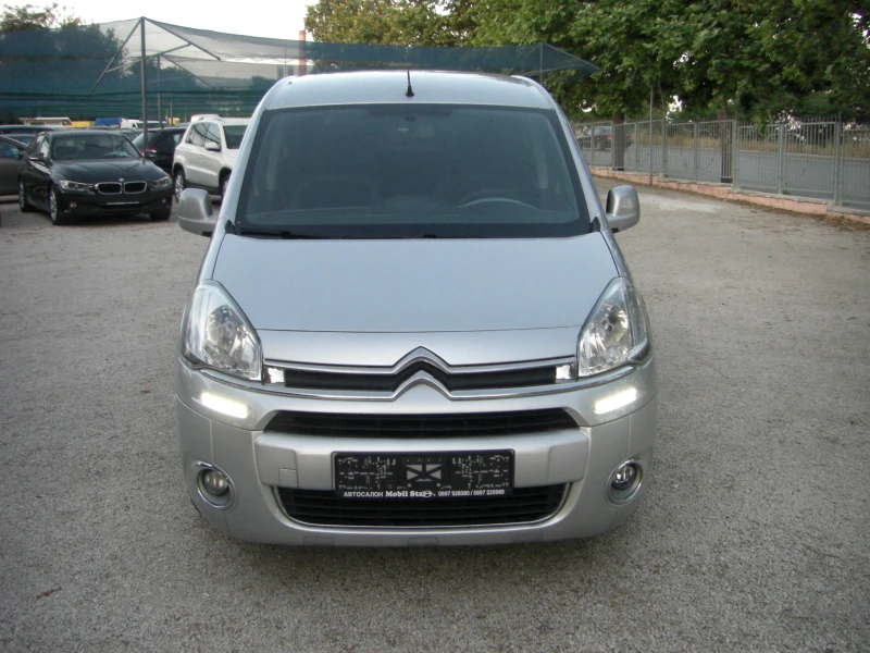 Citroen Berlingo 1.6HDI Multispace EURO 5A, снимка 8 - Автомобили и джипове - 51061606
