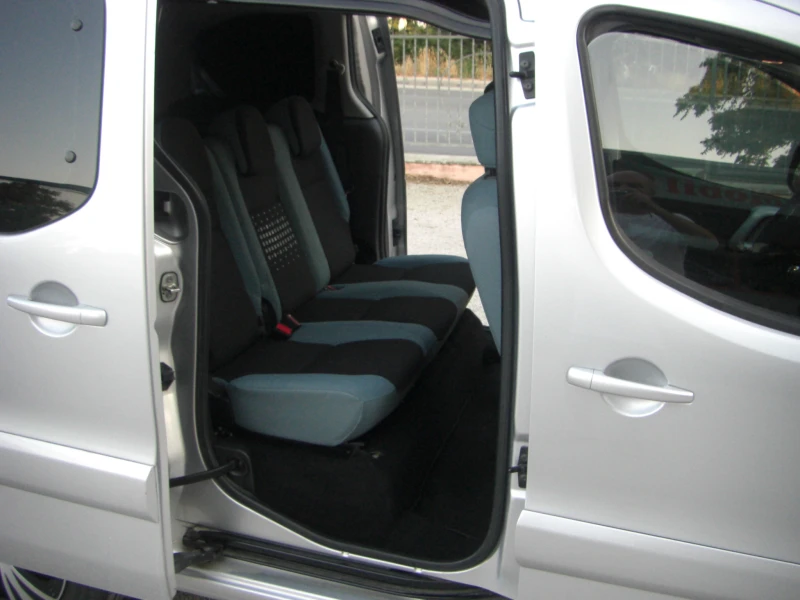 Citroen Berlingo 1.6HDI Multispace EURO 5A, снимка 14 - Автомобили и джипове - 51061606
