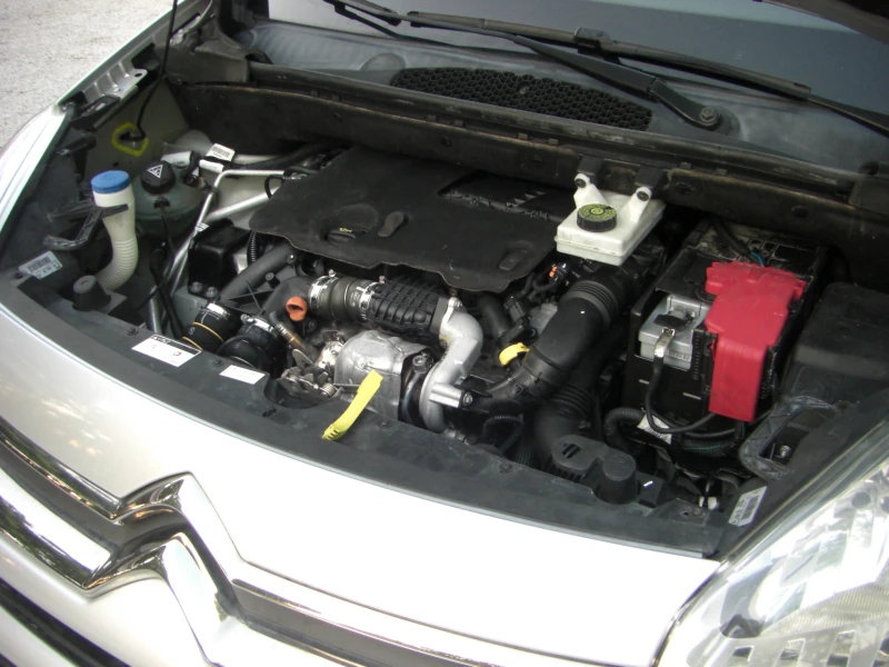 Citroen Berlingo 1.6HDI Multispace EURO 5A, снимка 17 - Автомобили и джипове - 51061606