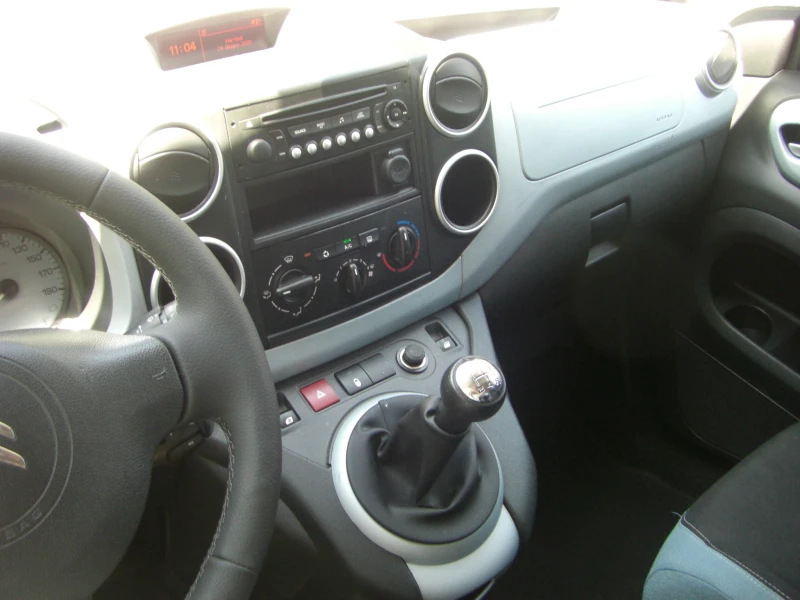 Citroen Berlingo 1.6HDI Multispace EURO 5A, снимка 12 - Автомобили и джипове - 51061606