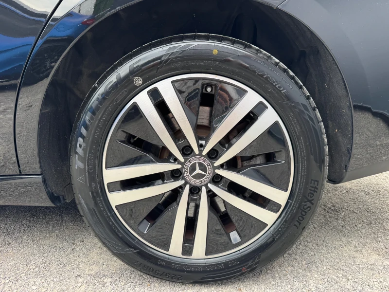 Mercedes-Benz CLA 250 E Plug-in Hybrid СОБСТВЕН ЛИЗИНГ, снимка 13 - Автомобили и джипове - 51262993