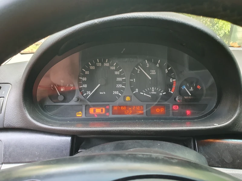 BMW 318 Газ, снимка 6 - Автомобили и джипове - 52553068