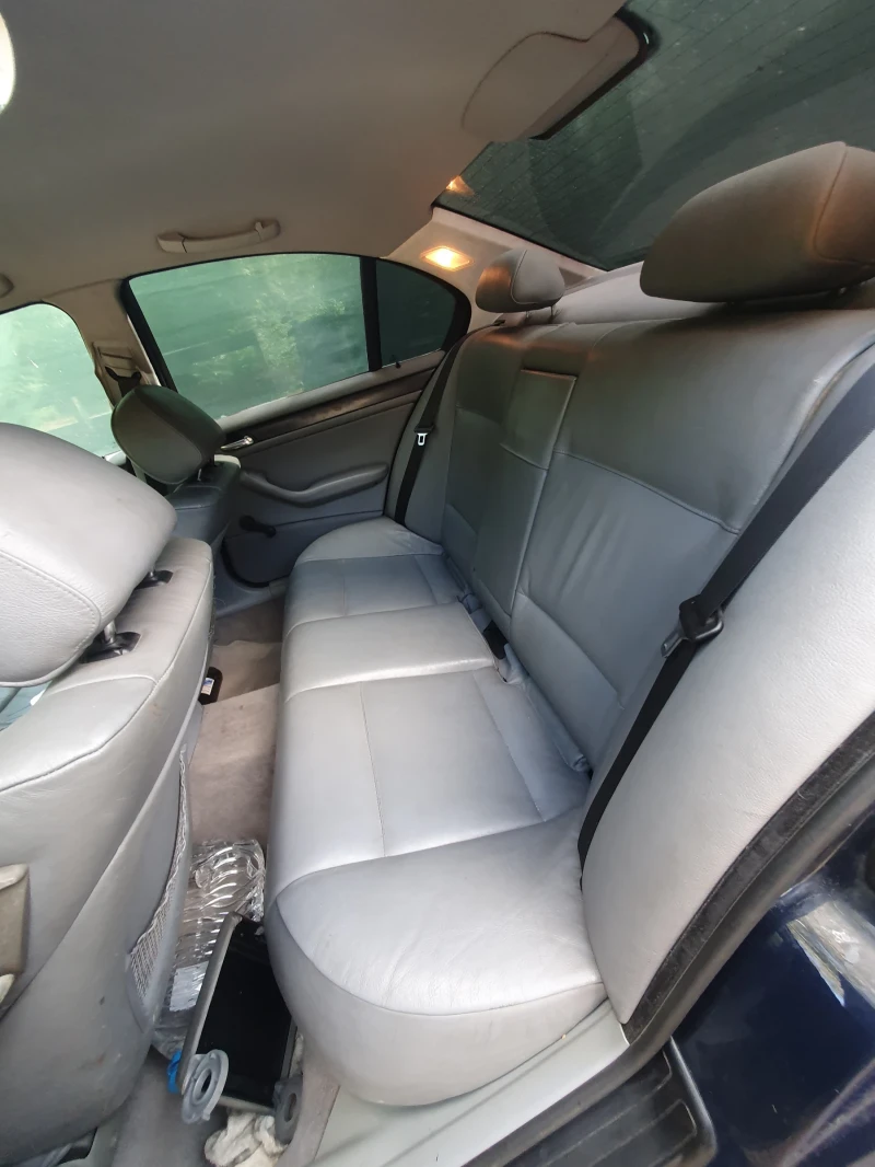 BMW 318 Газ, снимка 8 - Автомобили и джипове - 52553068