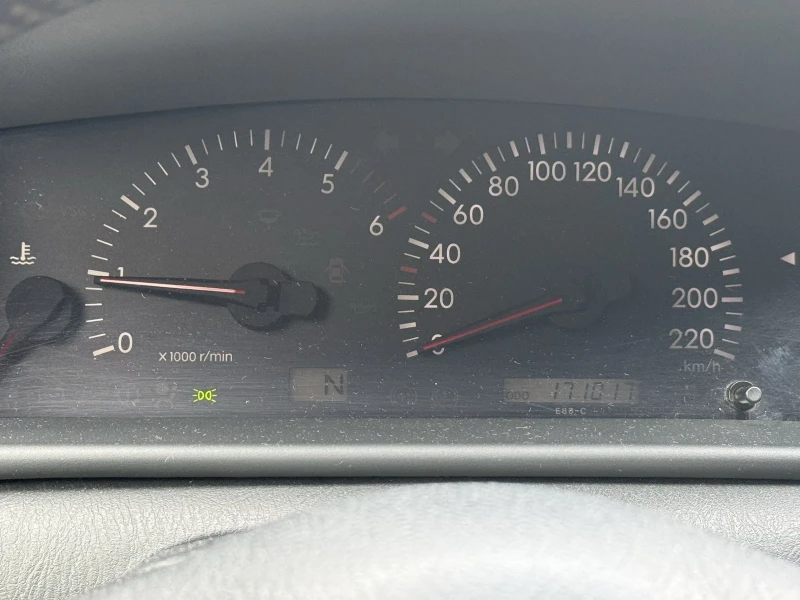 Toyota Corolla D-4D, снимка 6 - Автомобили и джипове - 53064483