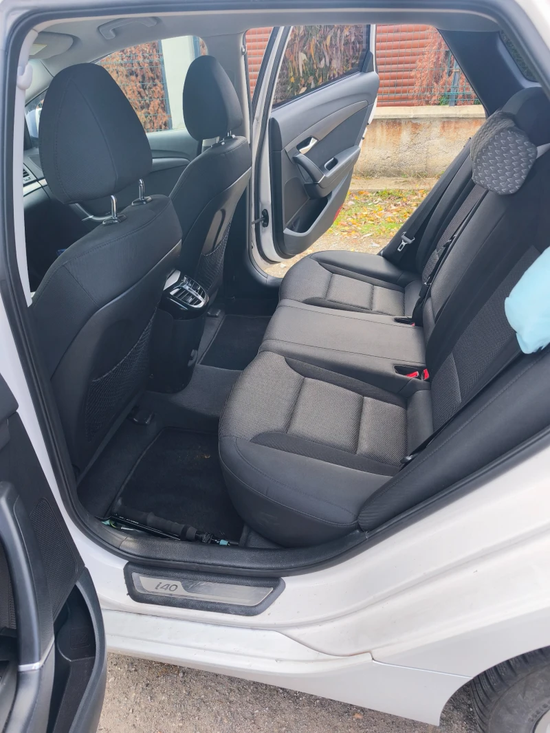Hyundai I40, снимка 13 - Автомобили и джипове - 52463209