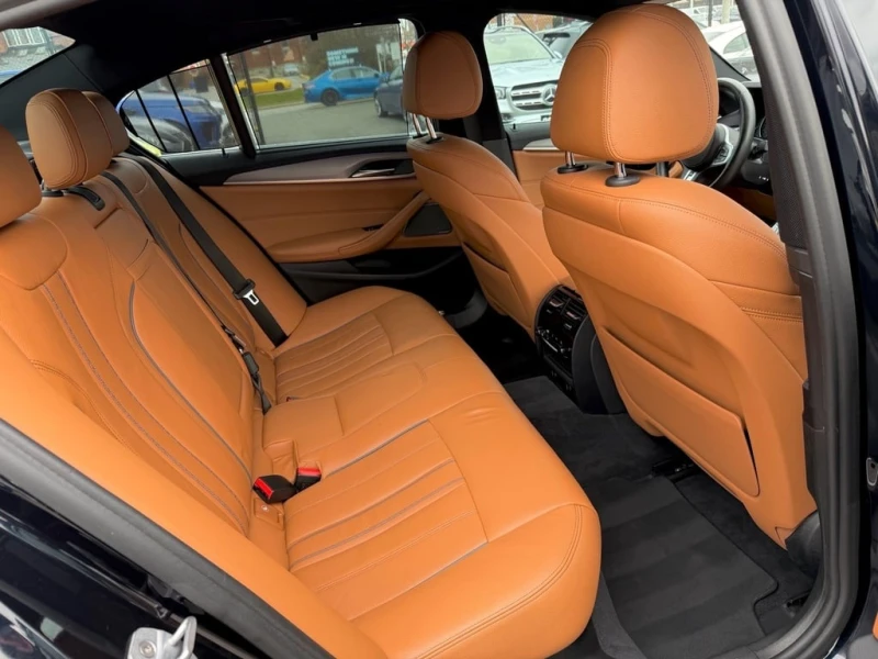 BMW 540 * 540i xDrive| PREM ENHNCD| M SPORT PLUS| * CARFAX, снимка 16 - Автомобили и джипове - 53000768