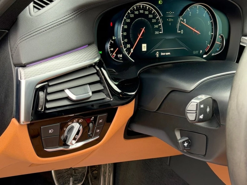 BMW 540 * 540i xDrive| PREM ENHNCD| M SPORT PLUS| * CARFAX, снимка 11 - Автомобили и джипове - 53000768