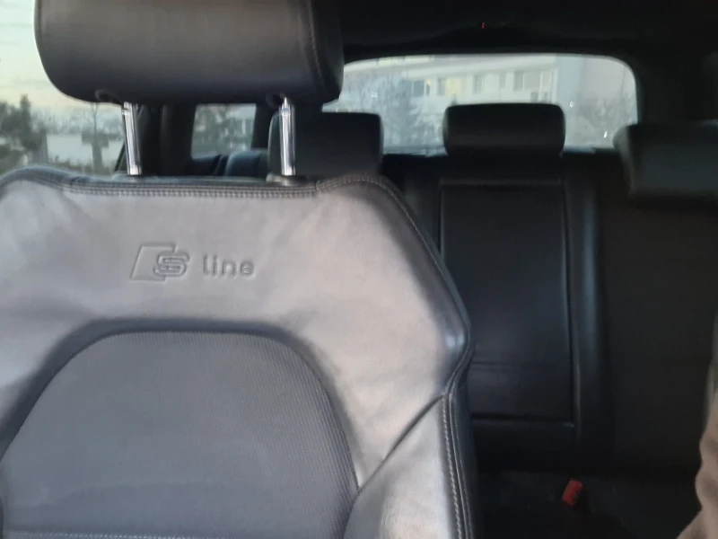Audi A4 3.0TDI SLINE, снимка 8 - Автомобили и джипове - 53100972