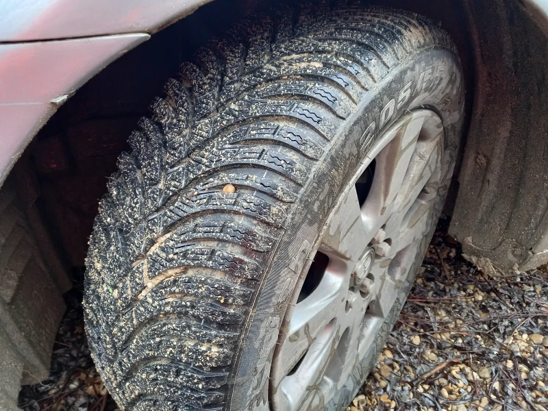 Toyota Avensis 1.8, снимка 5 - Автомобили и джипове - 53132388