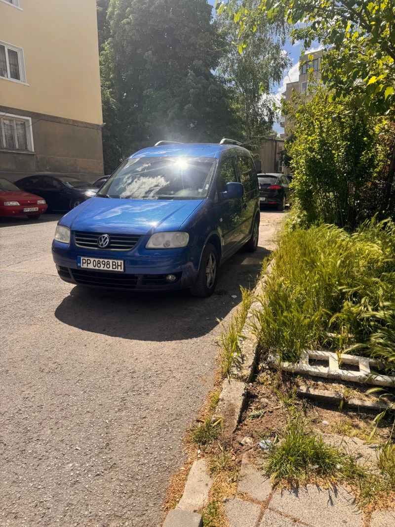VW Caddy, снимка 8 - Автомобили и джипове - 53200744