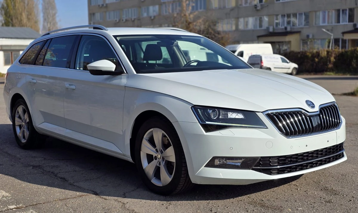 Skoda Superb 1.6 TDi - изображение 2