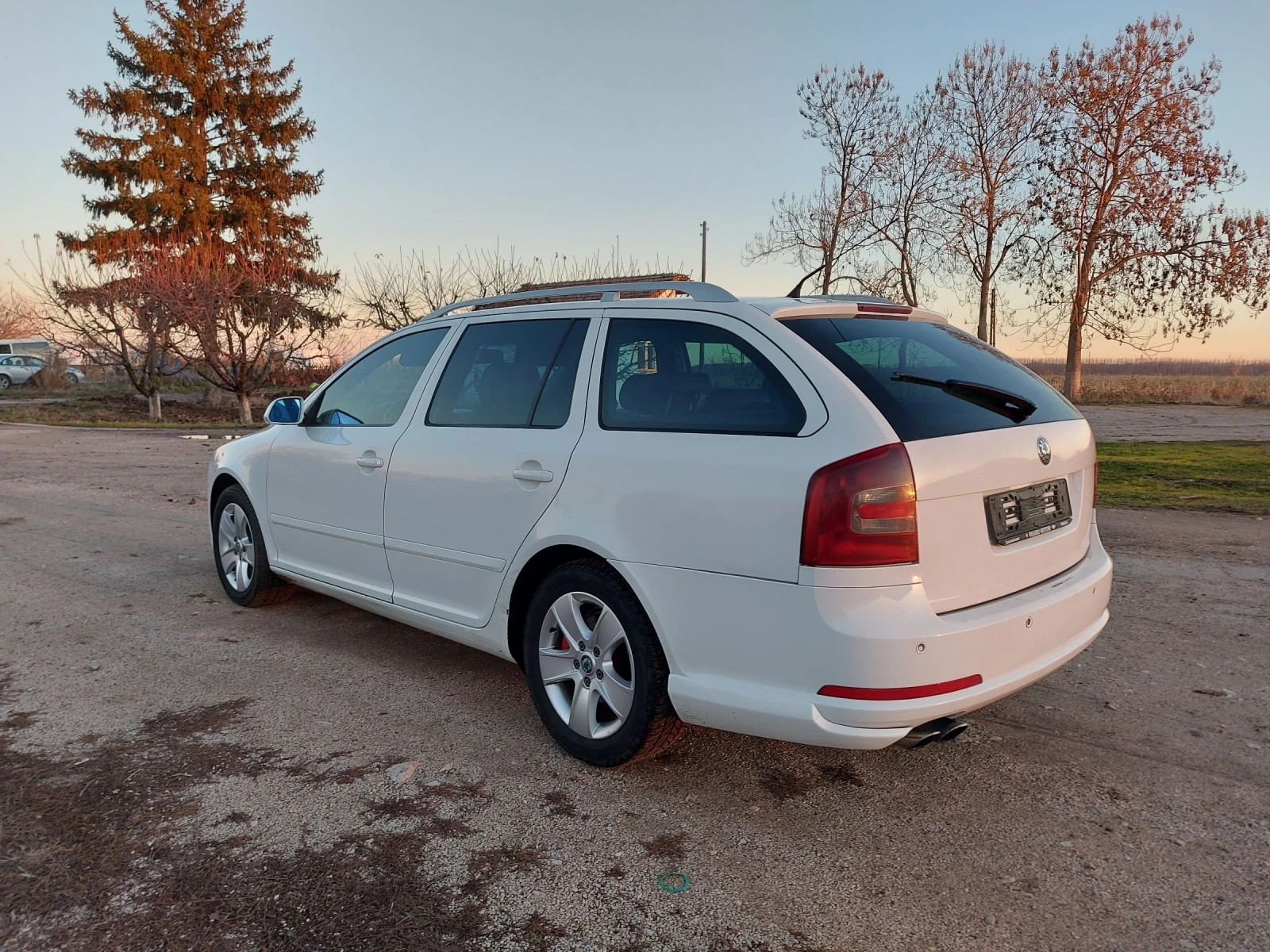 Skoda Octavia 2.0Tdi VRS  - изображение 3