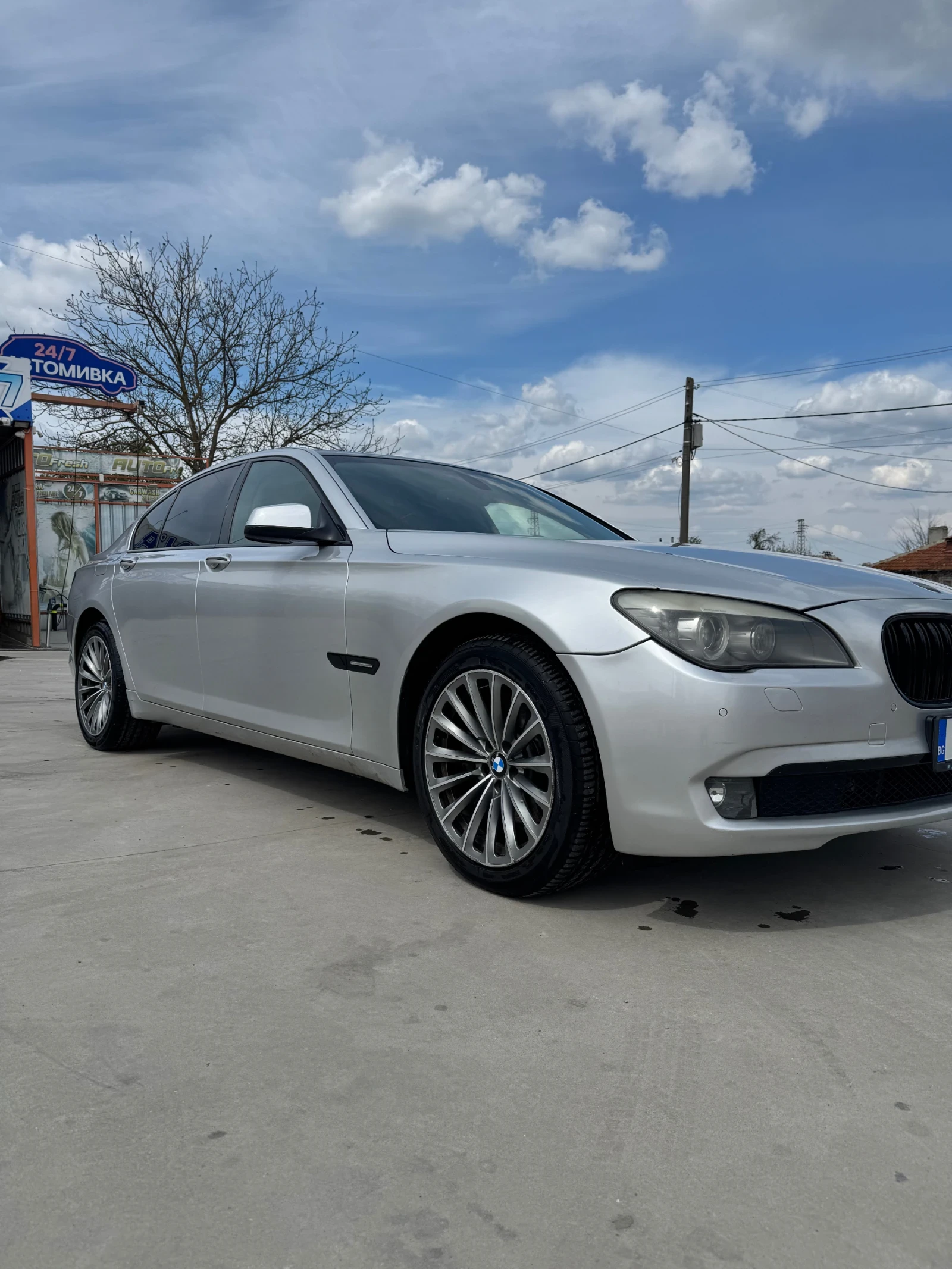 BMW 730 3.0 245HP - изображение 2