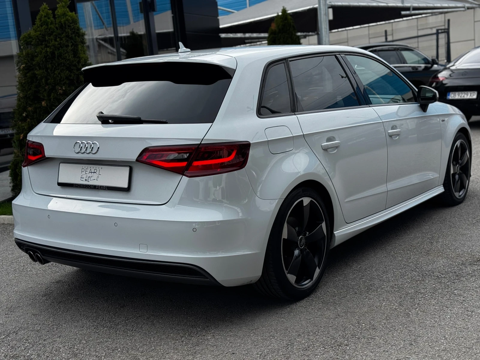 Audi A3 Sportback S-Tronic 3xS-Line LED Keyless NAVI - изображение 6