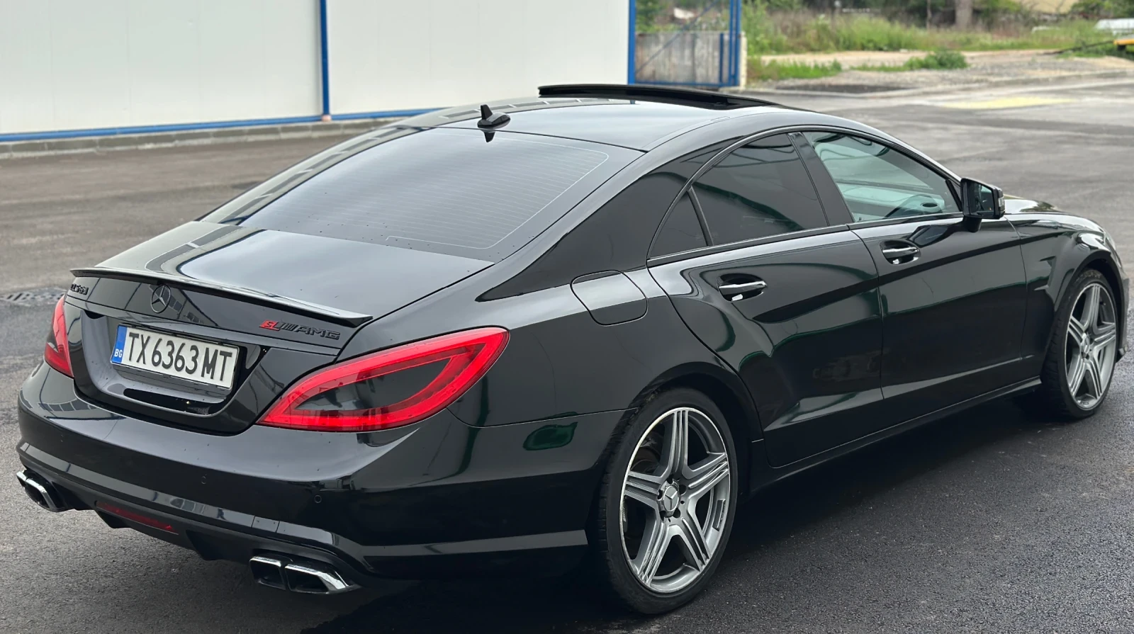 Mercedes-Benz CLS 63 AMG * 6.3AMG* ОБДУХВАНЕ* МАСАЖ* H&K* ПРОБЛЕМ В МОТОРА* - изображение 7