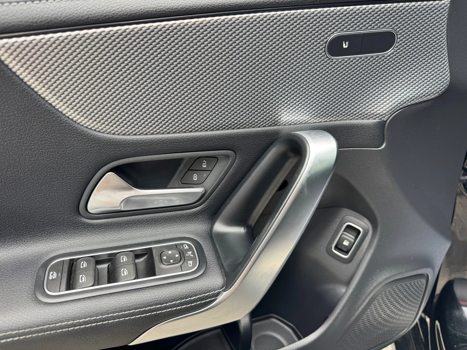 Mercedes-Benz CLA 250 E Plug-in Hybrid   | Mobile.bg   12