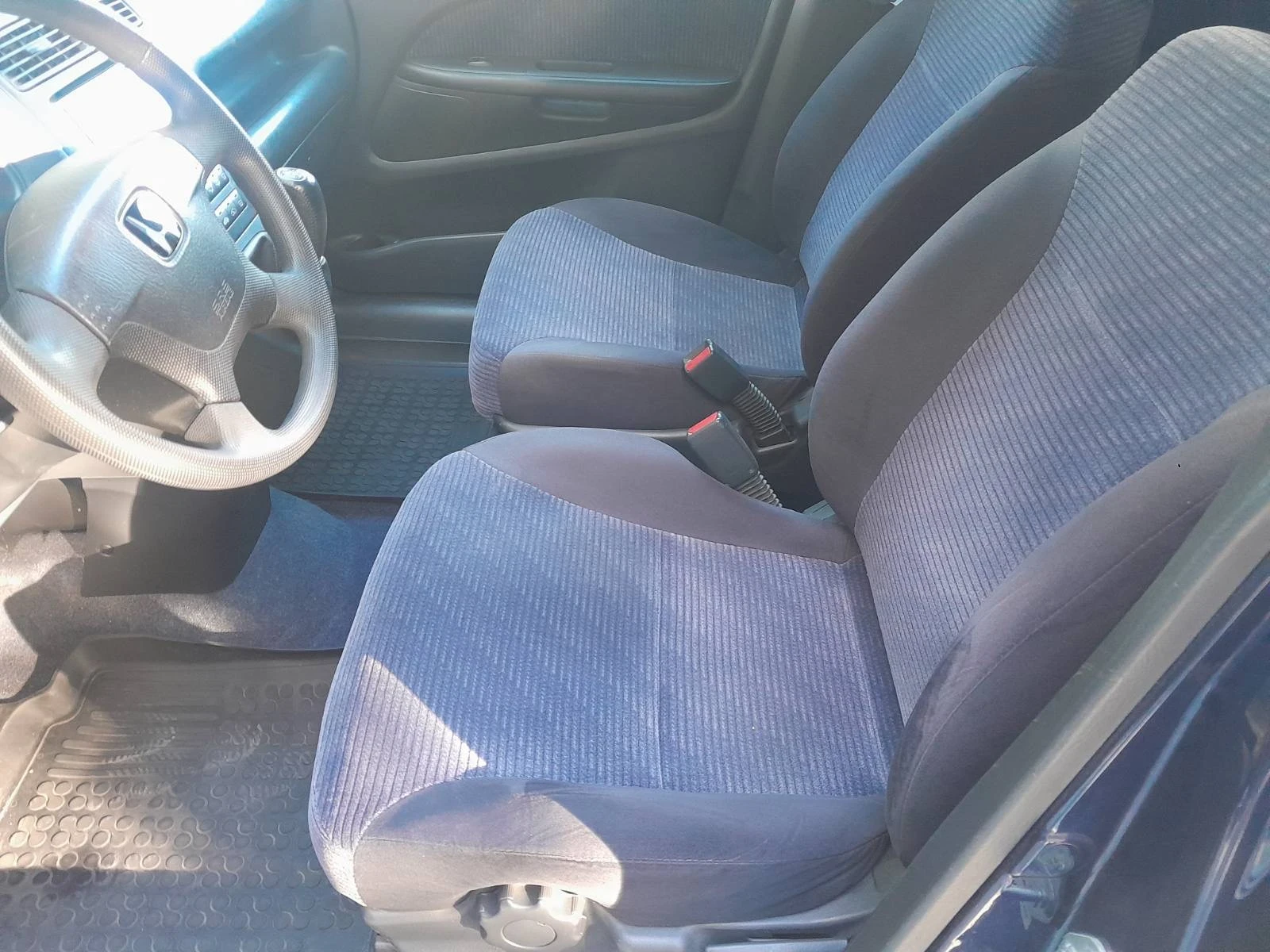 Honda Stream 1.7i - 7  | Mobile.bg   6