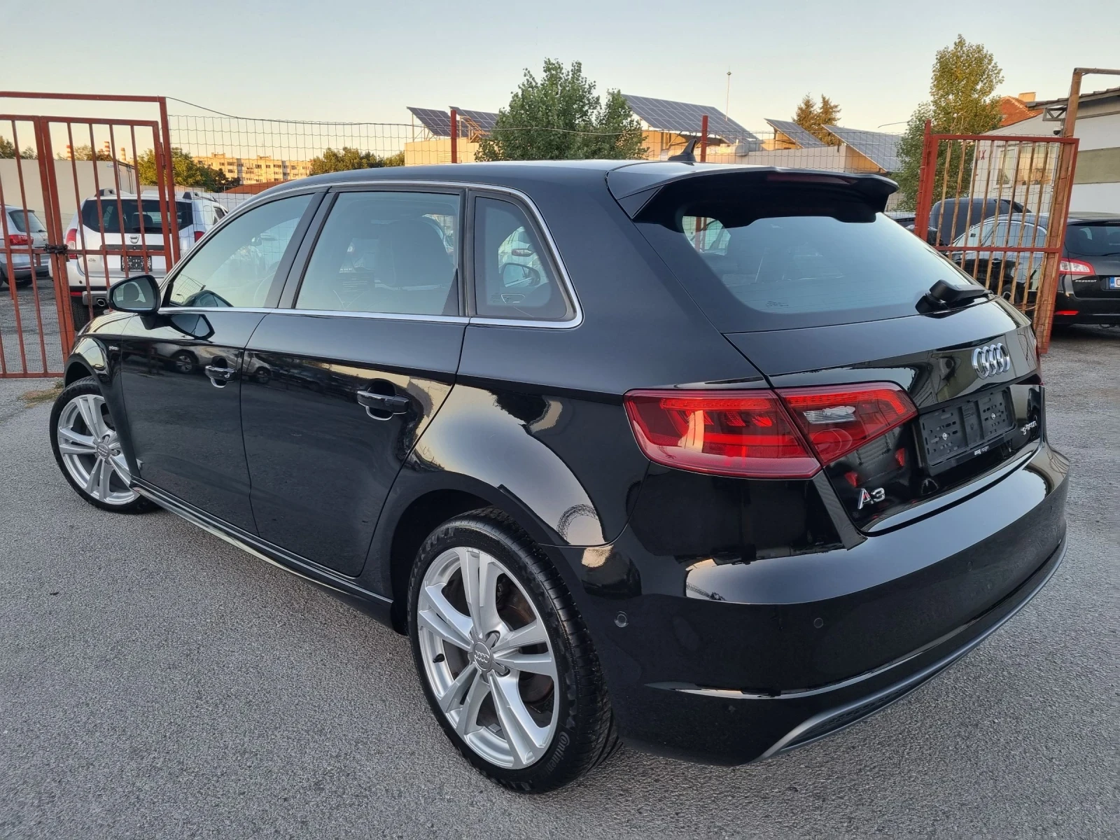 Audi A3 1.4G-tron/110кс/DSG s-tronic/3xS line/Euro6b/ - изображение 7