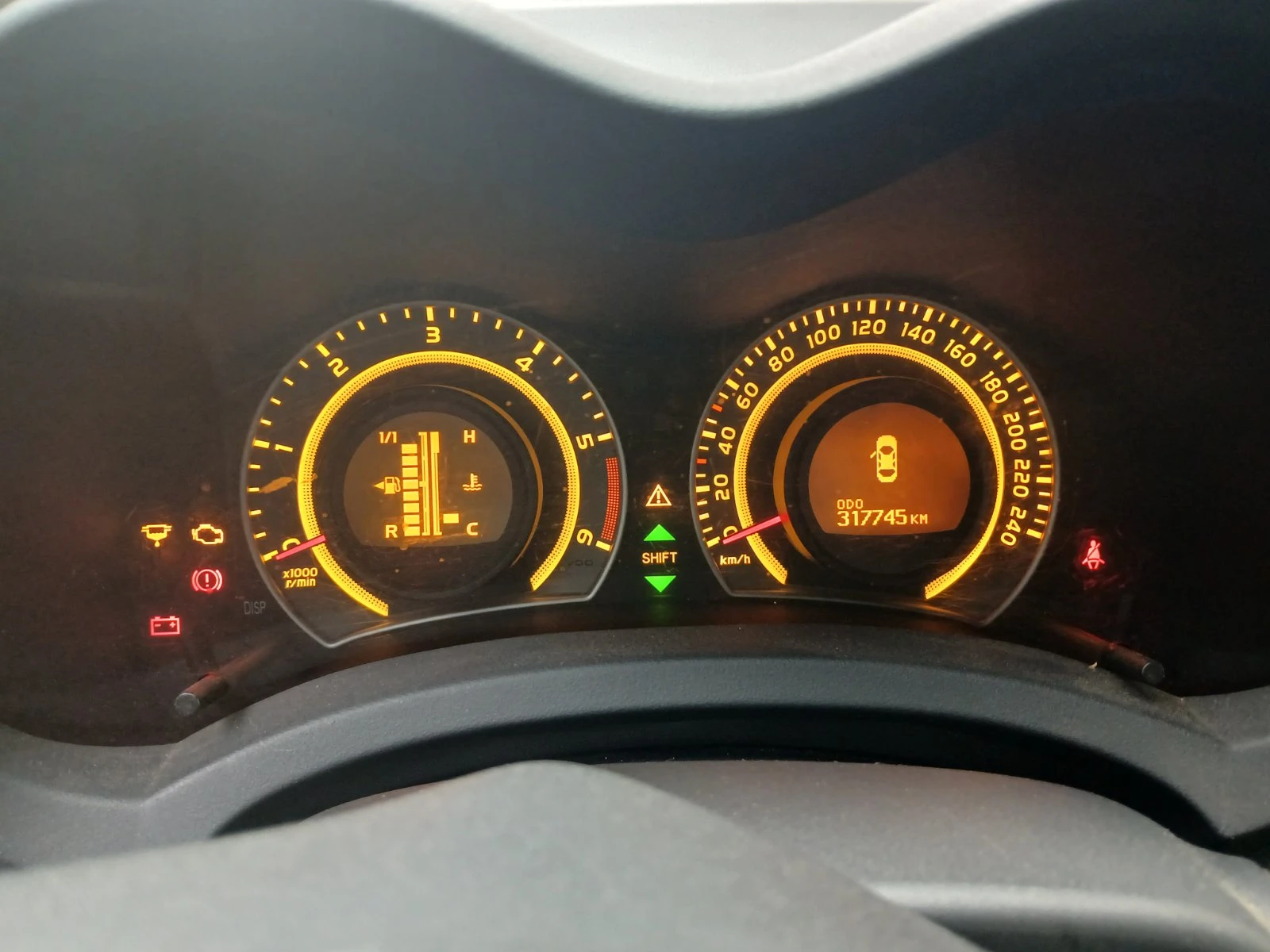 Toyota Auris 1.4 D4-D - изображение 6