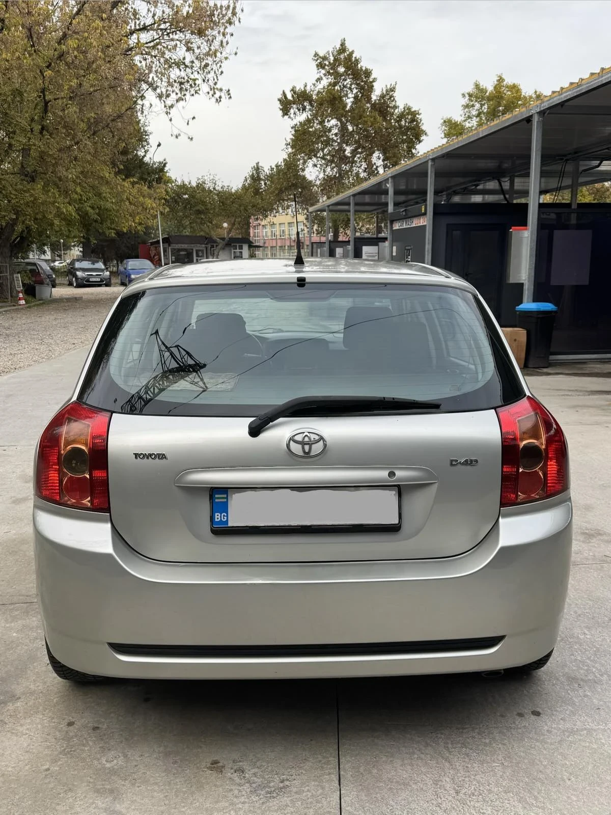 Toyota Corolla D-4D - изображение 4