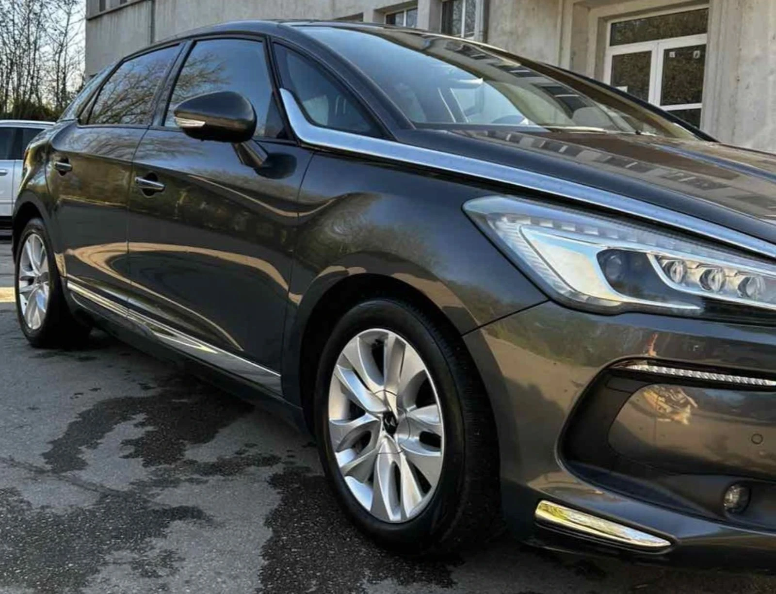 DS DS 5 Hybrid 4x4 | Mobile.bg � ����������� 4
