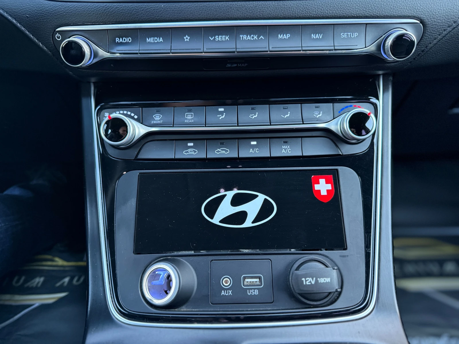 Hyundai Grandeur 6 ������ ��������/3.0i 267�.�. ���/EURO 6 | Mobile.bg � ����������� 12