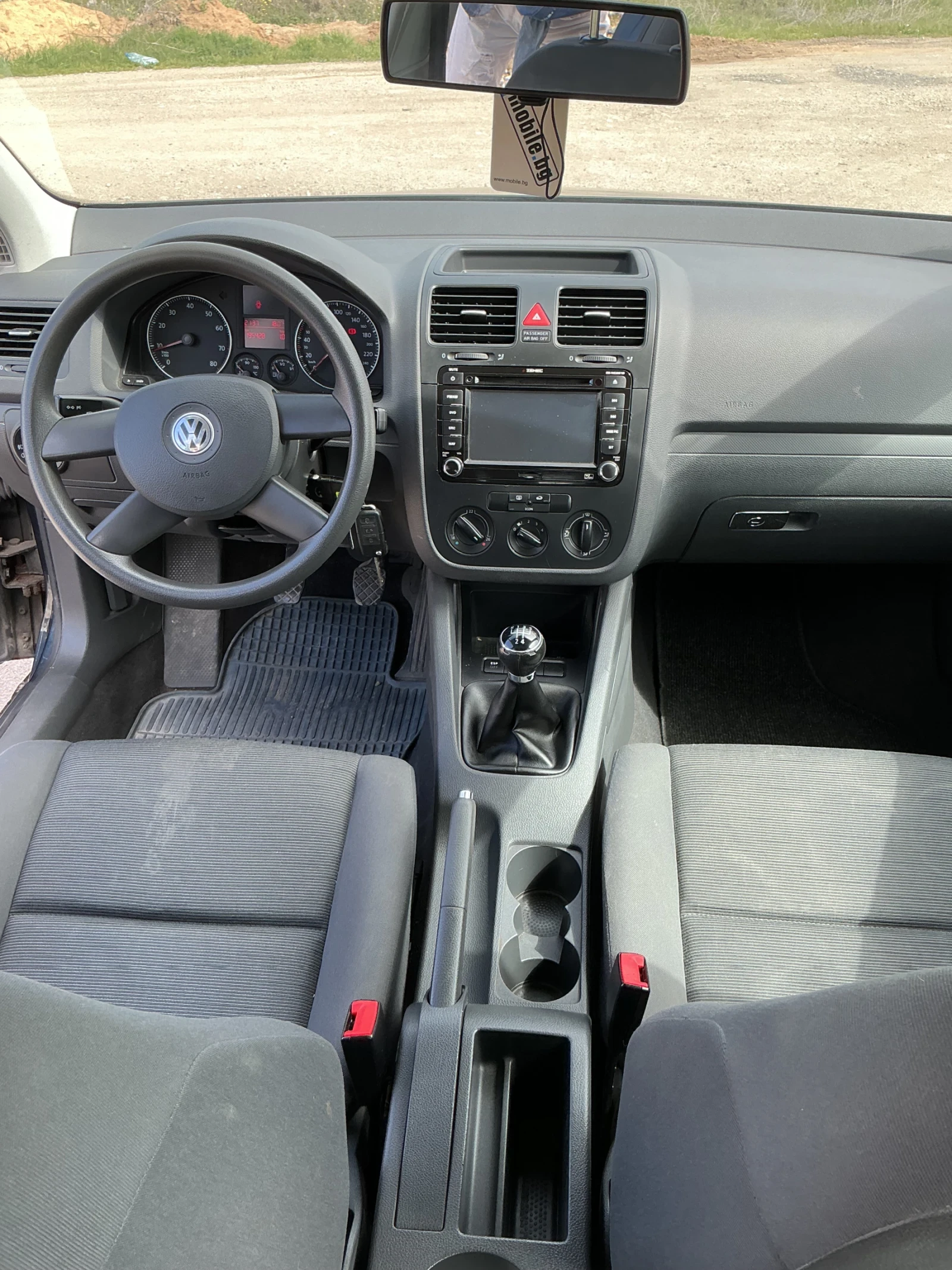 VW Golf 1, 6 i NAVI, снимка 12 - Автомобили и джипове - 54041287