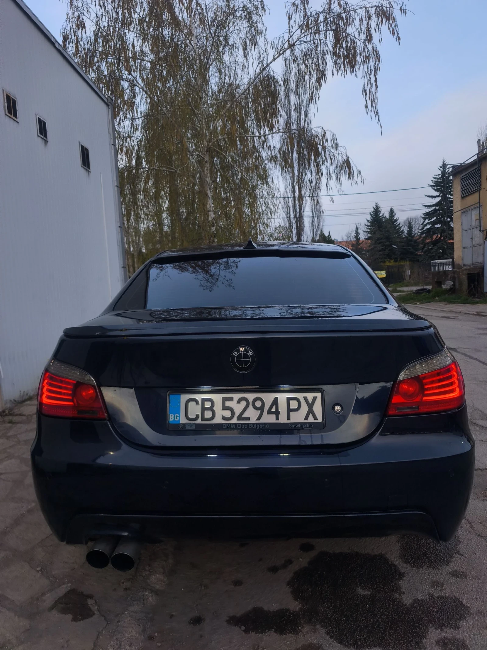 BMW 530 Euro4 218HP Head-Up Distronic Подгрев, снимка 5 - Автомобили и джипове - 54183639