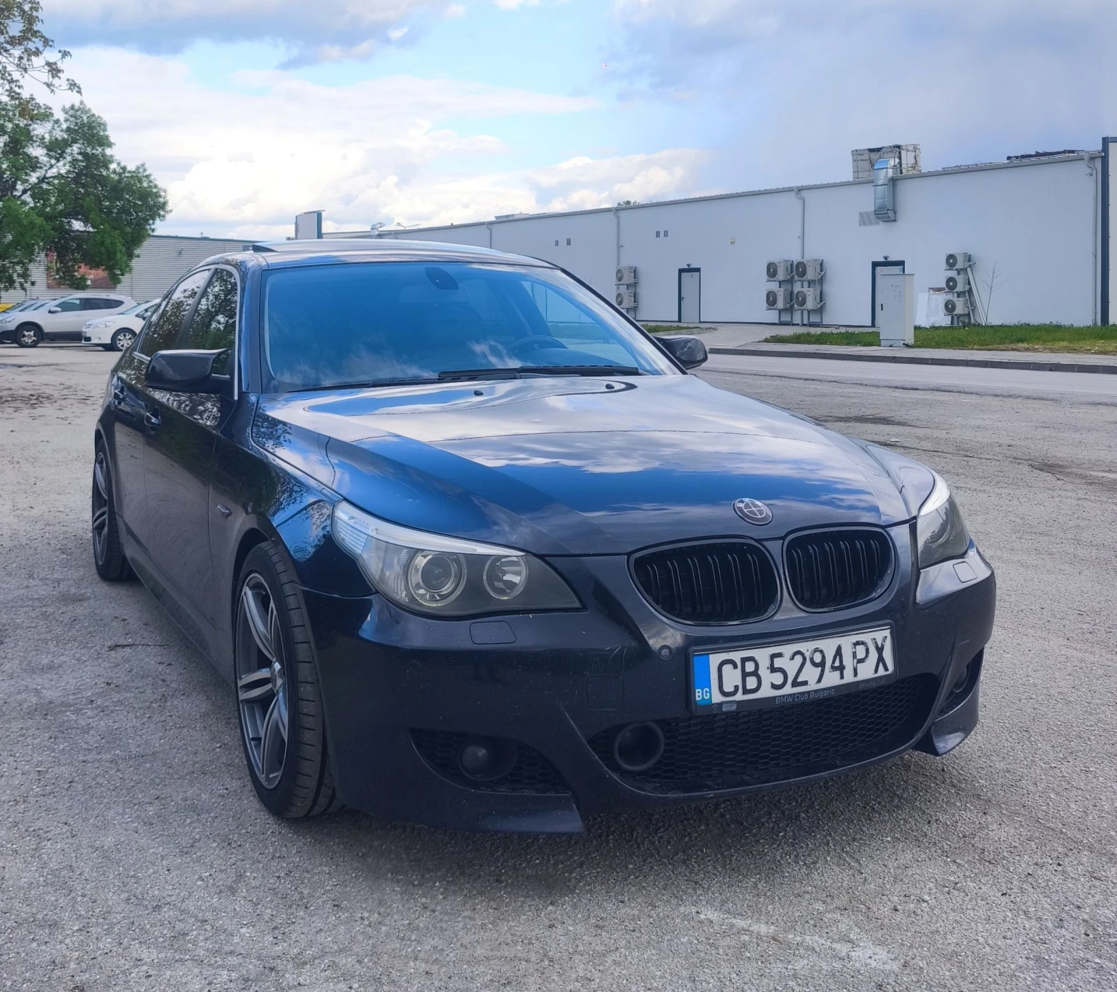 BMW 530 Euro4 218HP Head-Up Distronic Подгрев, снимка 2 - Автомобили и джипове - 54183639