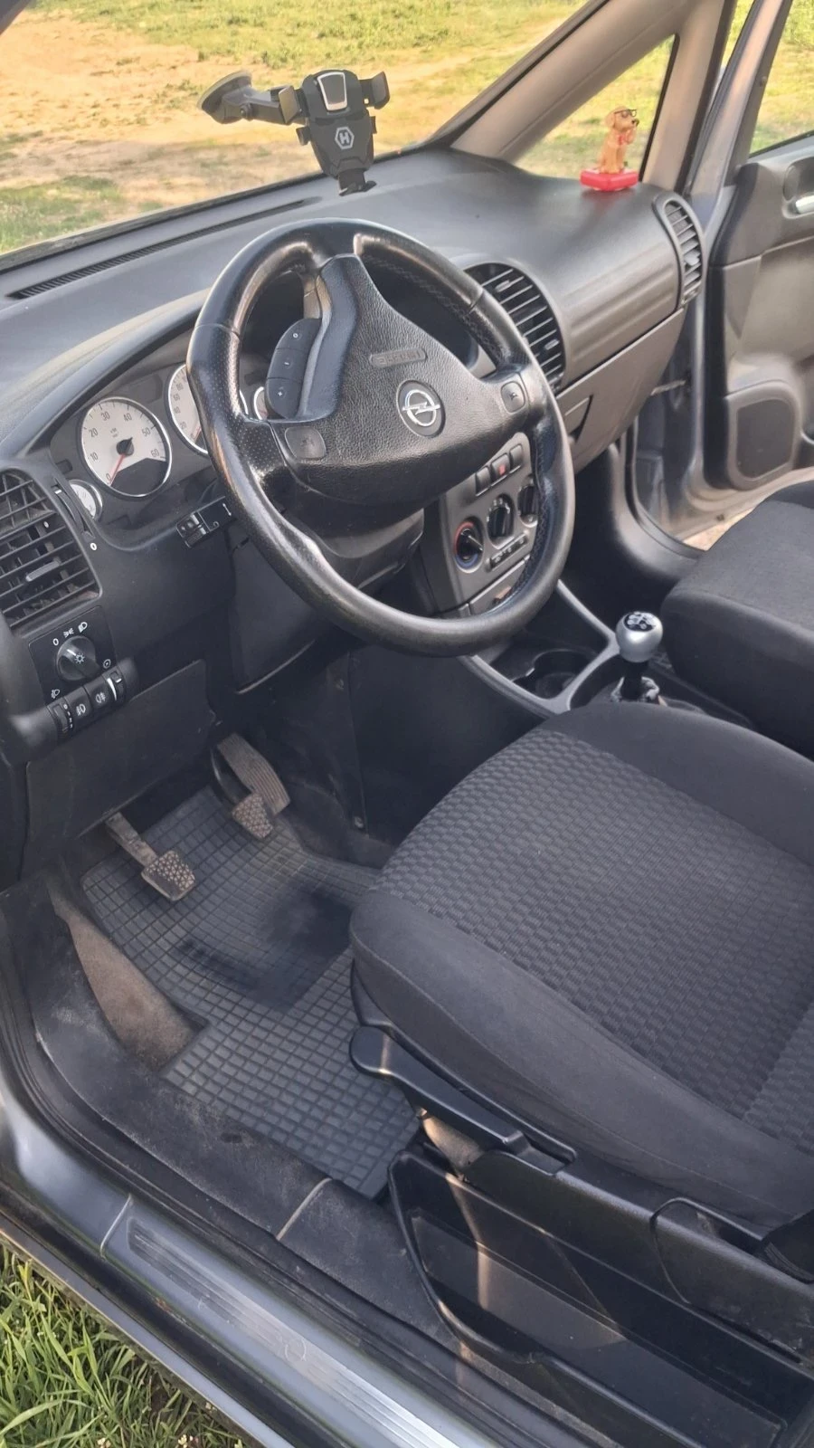 Opel Zafira, снимка 7 - Автомобили и джипове - 54259380