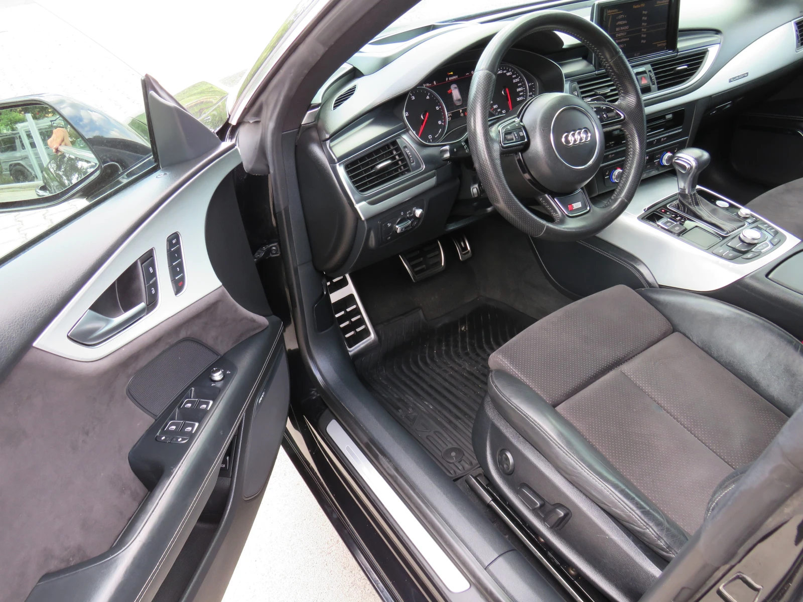 Audi A7 * 3.0TDI S-LINE HEAD UP SOFT CLOSE* , снимка 9 - Автомобили и джипове - 54674475