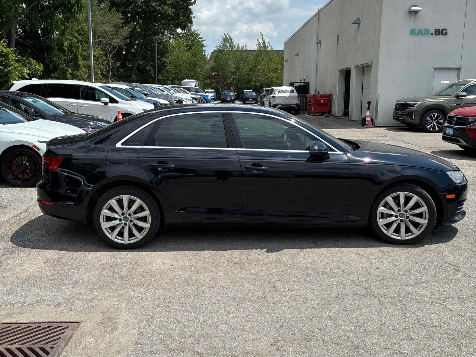 Audi A4 quattro * Pano * Keyless * АвтоКредит * ЦЕНА ДО БГ, снимка 4 - Автомобили и джипове - 55078770
