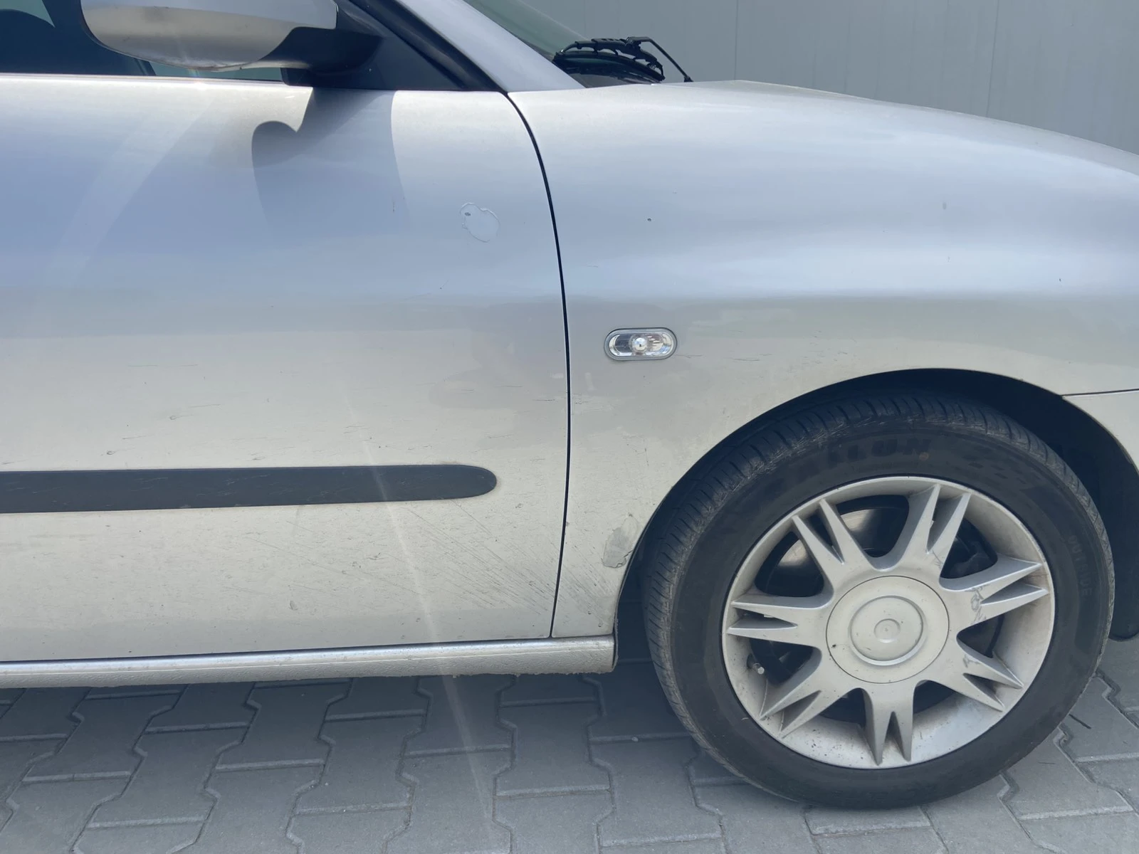 Seat Ibiza 2.0 бензин/газ, снимка 8 - Автомобили и джипове - 55383271