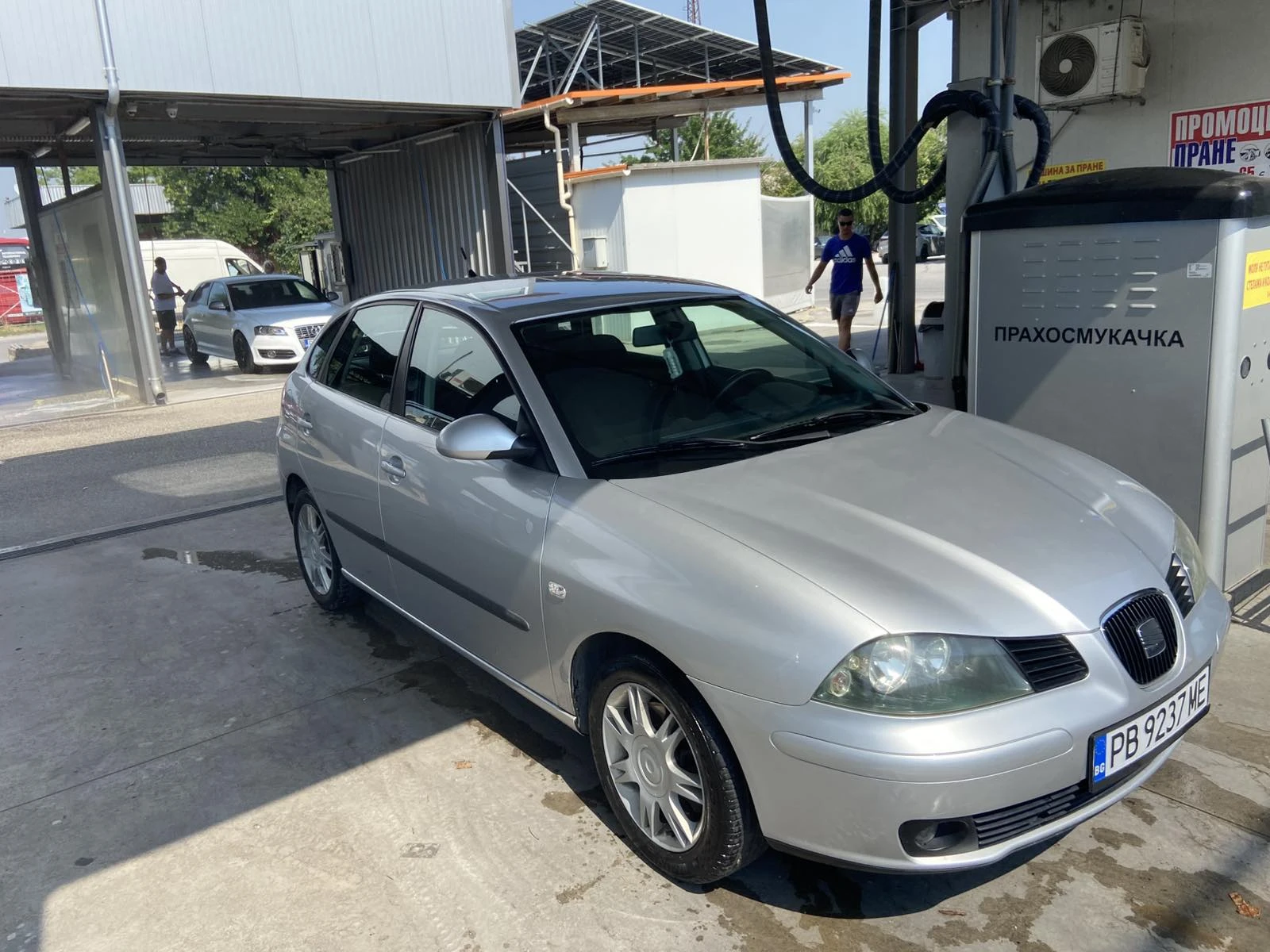 Seat Ibiza 2.0 бензин/газ, снимка 2 - Автомобили и джипове - 55383271