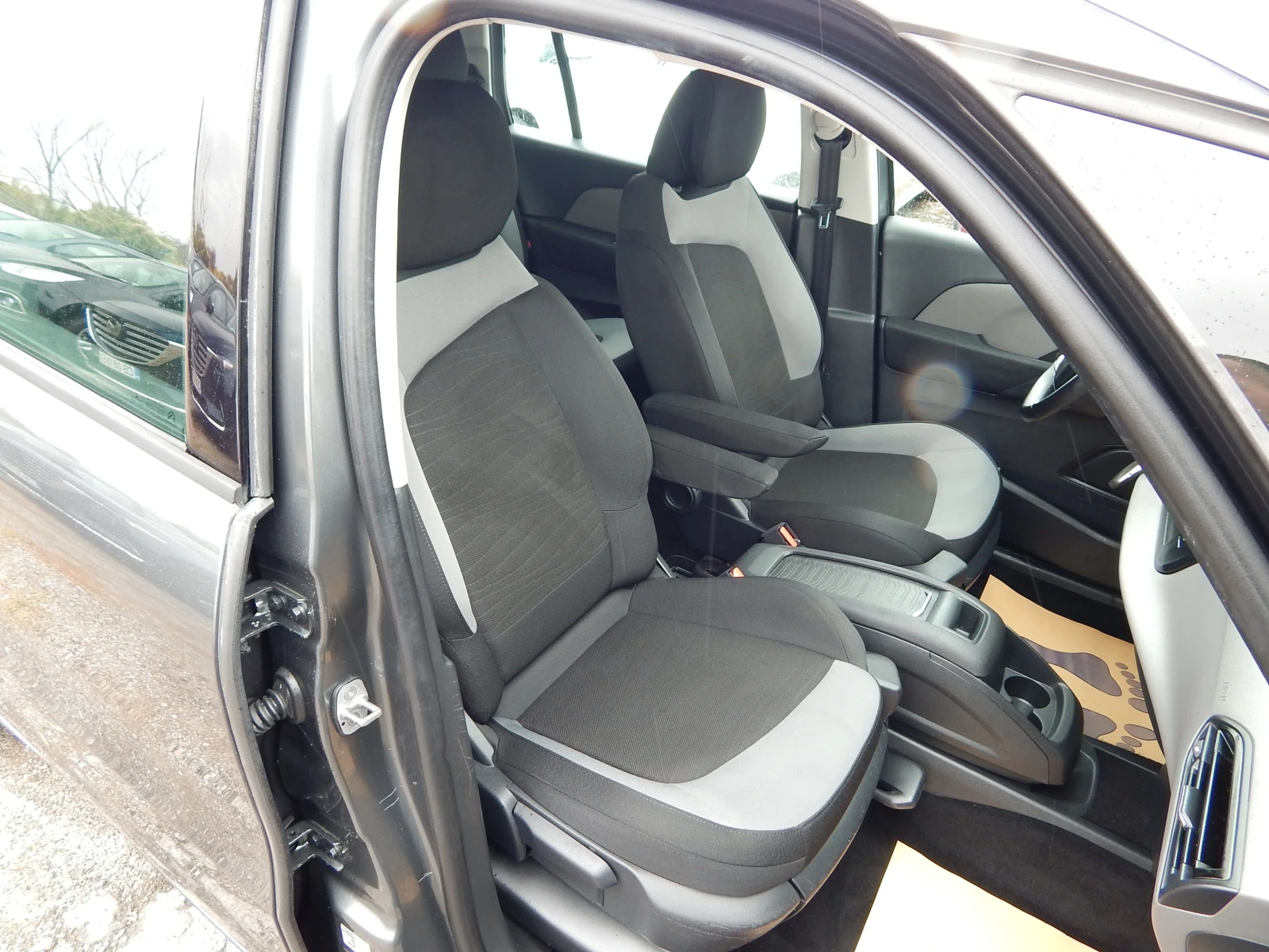 Citroen Grand C4 Picasso 1.6HDI* 7�����* ���������* ���� 6*  | Mobile.bg � ����������� 17
